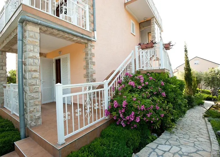 And Appartamento Njivice
